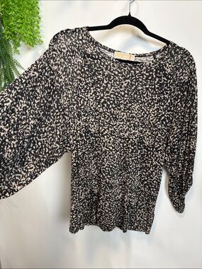 Michael Kors Black and Cream Printed balloon Sleeve Blouse